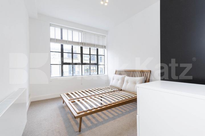 Superb 2 bedroom warehouse conversion located in a prime central location Great Sutton Street , Clerkenwell